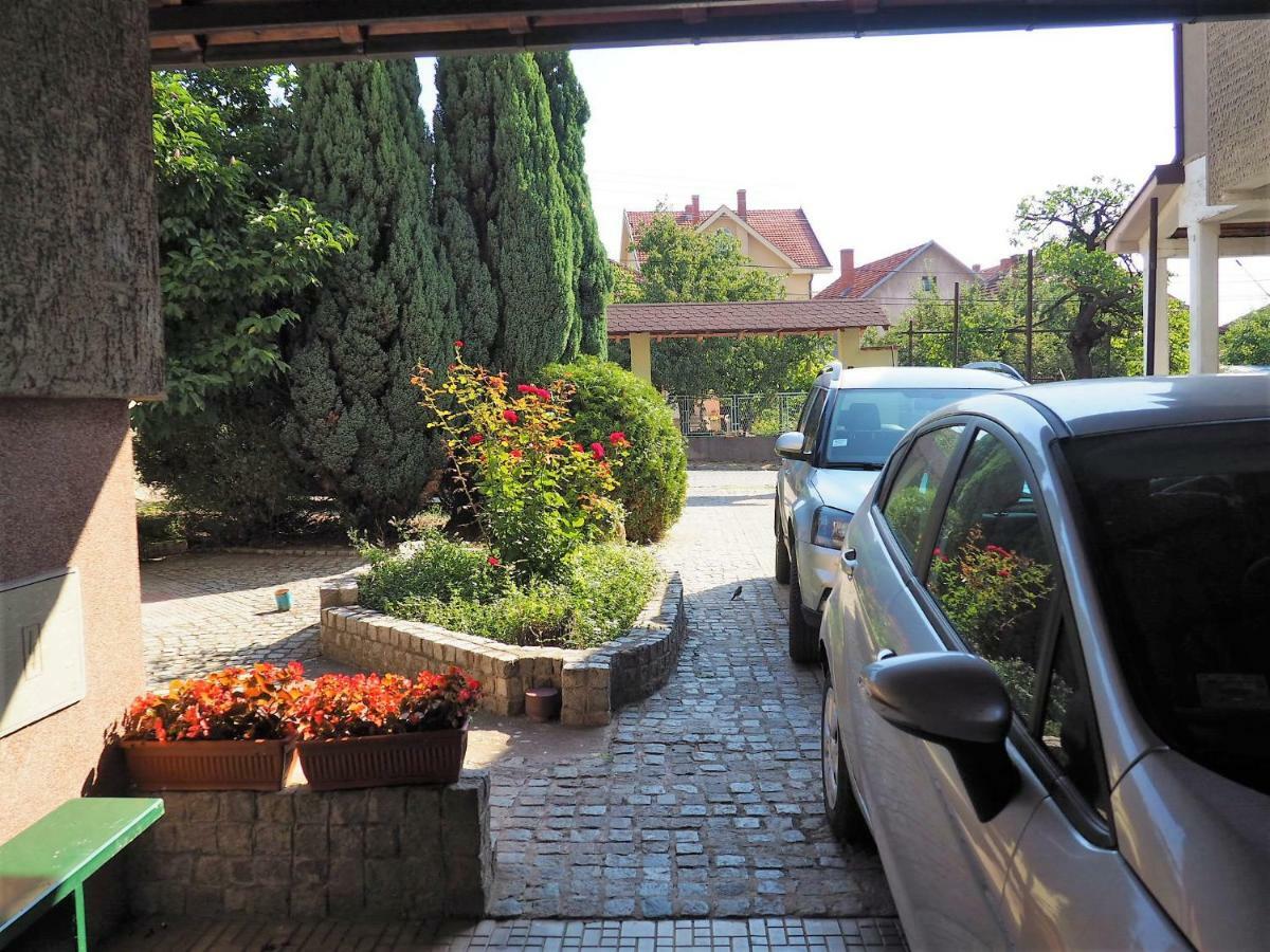 Guest House Stefanovic Вранє Екстер'єр фото