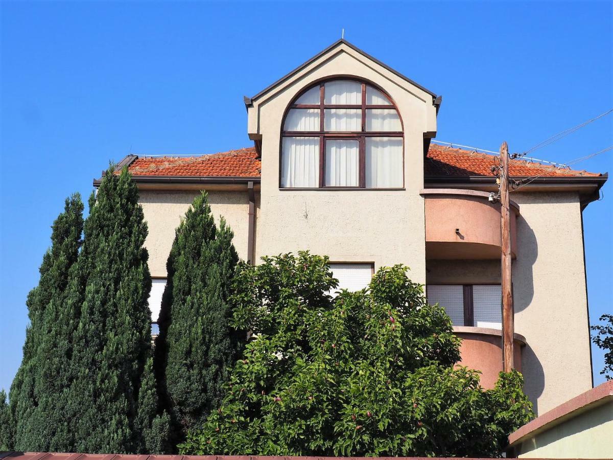 Guest House Stefanovic Вранє Екстер'єр фото